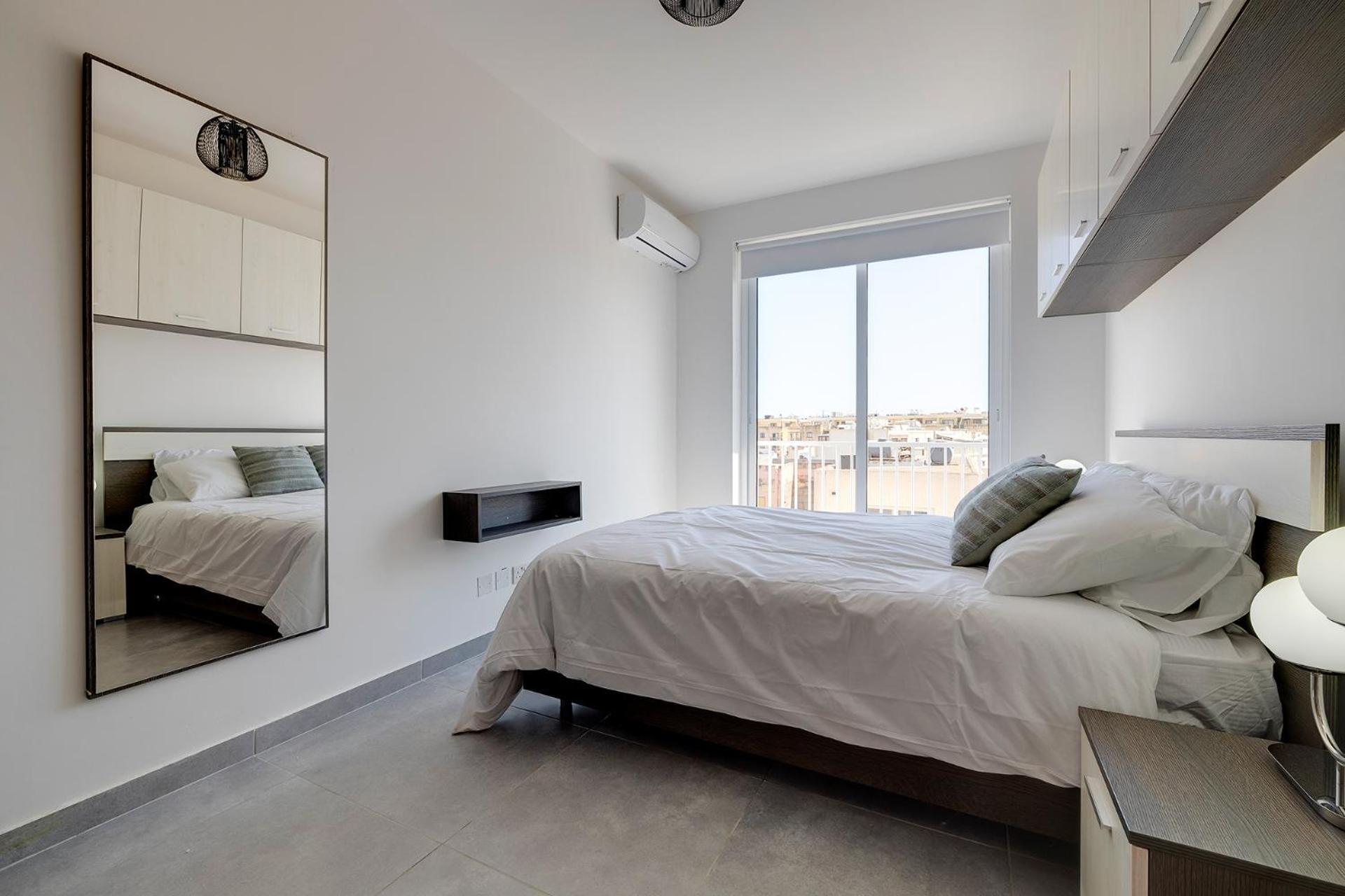 Stunning 2Br Holiday Penthouse In Central Sliema Zewnętrze zdjęcie