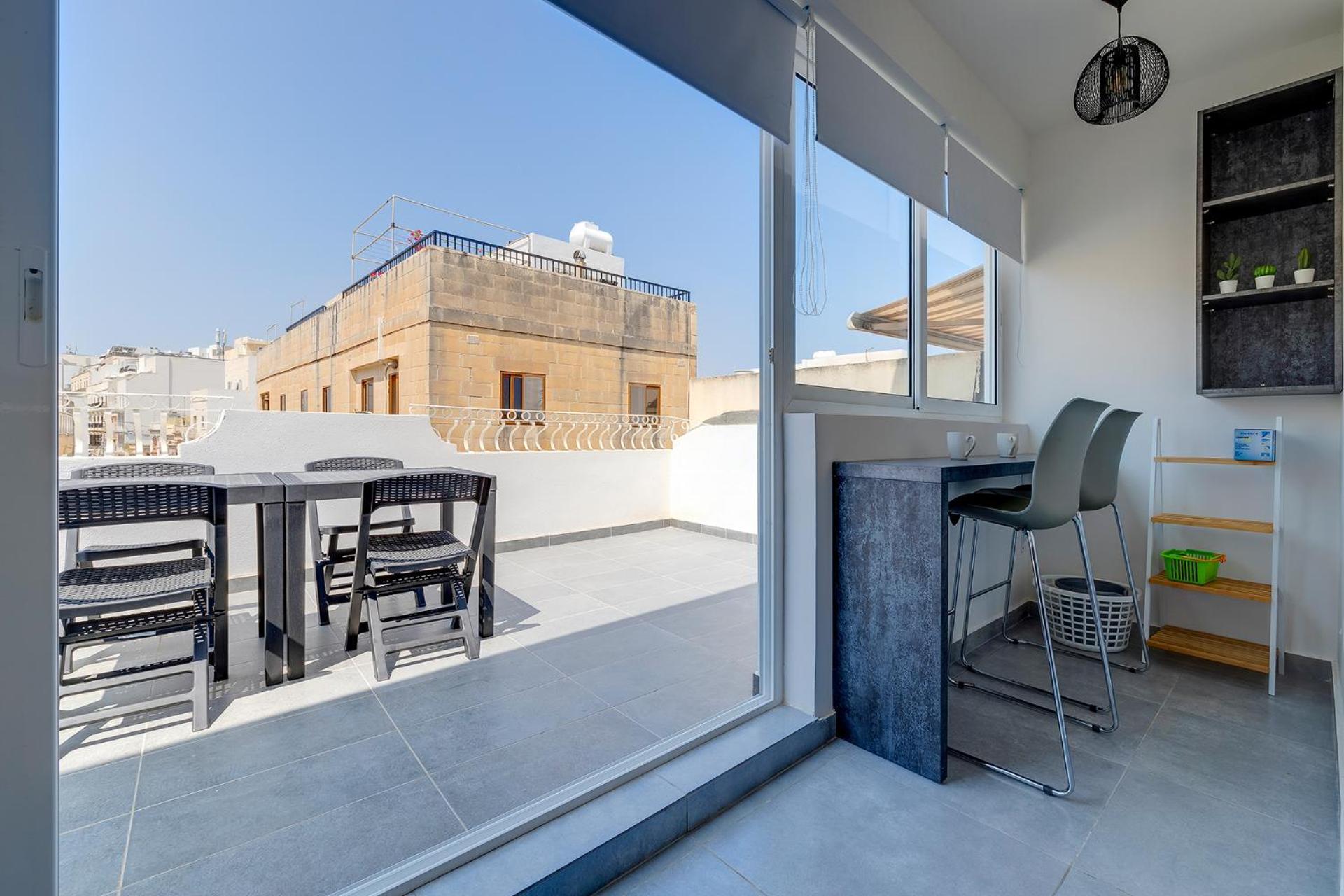 Stunning 2Br Holiday Penthouse In Central Sliema Zewnętrze zdjęcie