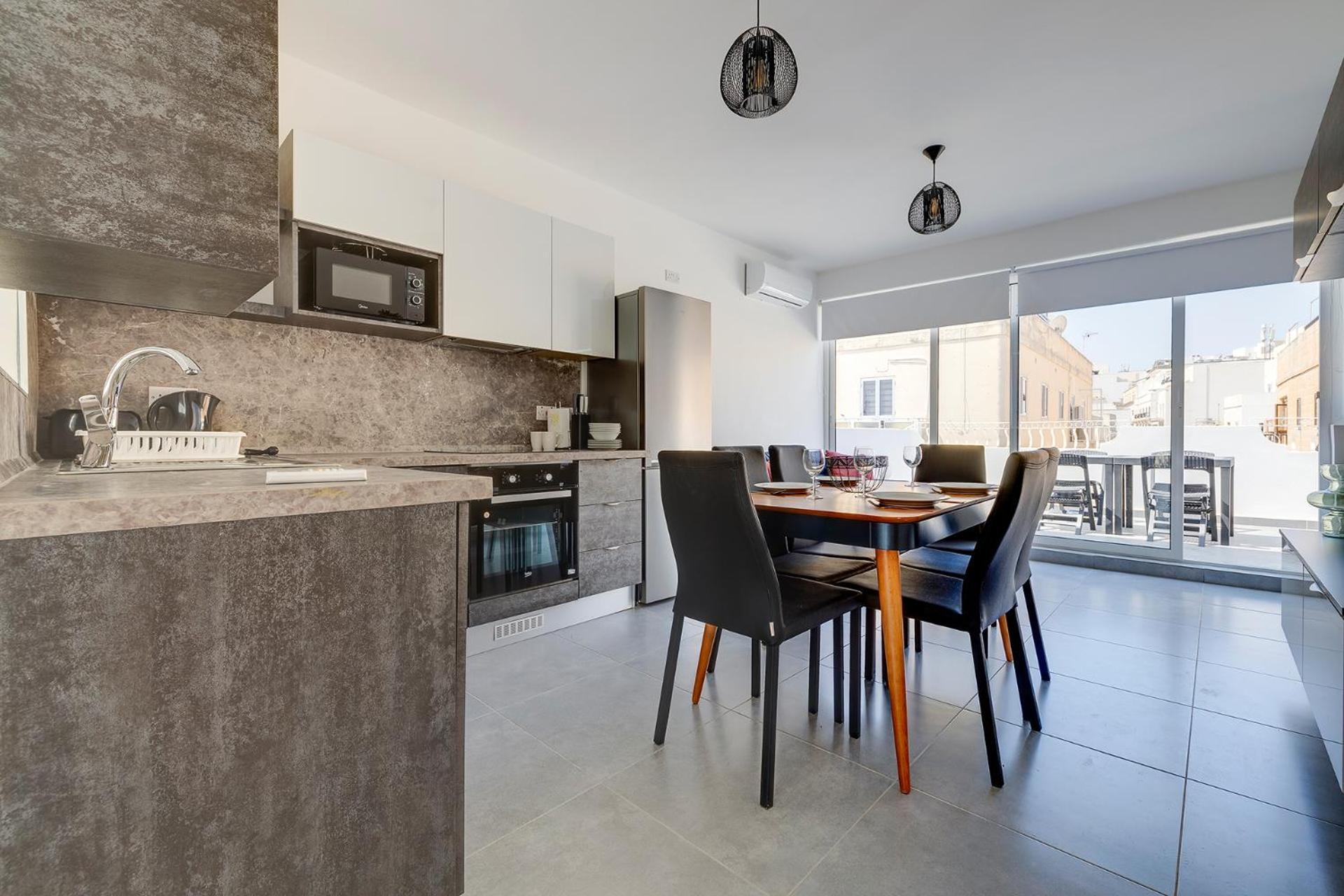 Stunning 2Br Holiday Penthouse In Central Sliema Zewnętrze zdjęcie